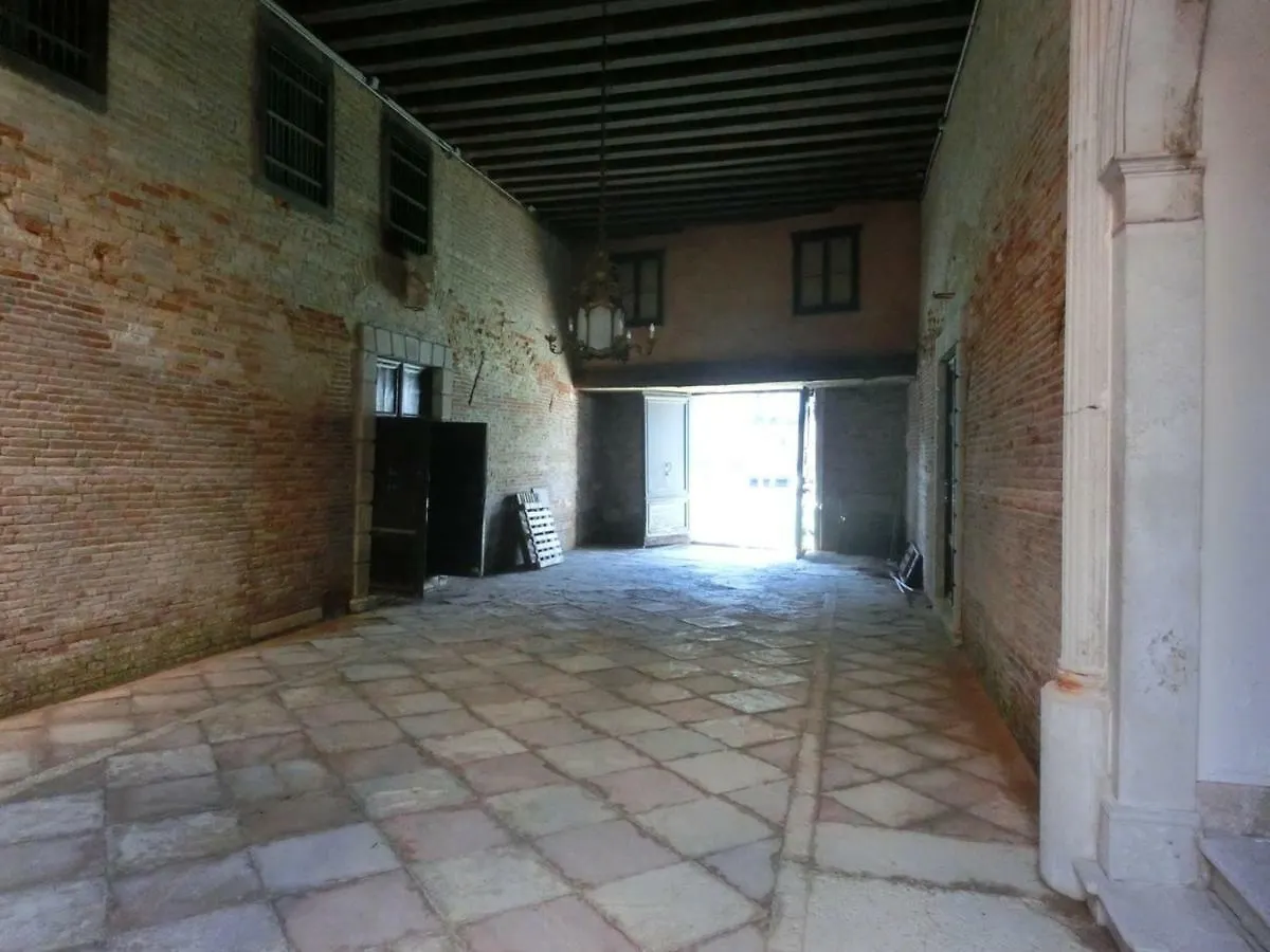 San Marco White Apartment Venise